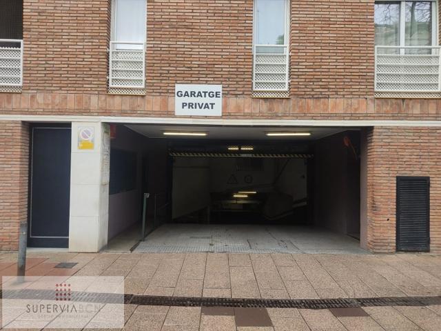 Parking Subterráneo En venta en Barcelona photo 0