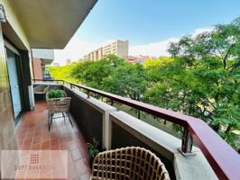 Piso En venta en Sants, Barcelona photo 0