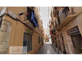 Comunidad En venta en El Raval, Barcelona photo 0