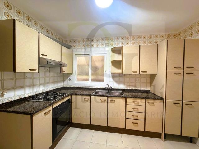 Piso En venta en Sant Vicenç De Castellet photo 0