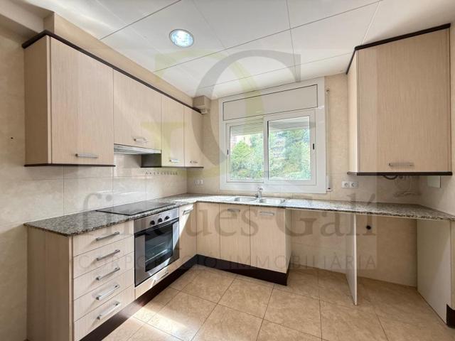 Piso En venta en Cardona photo 0