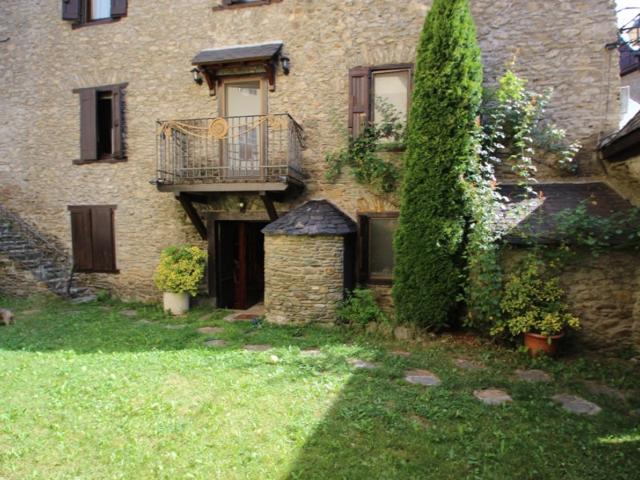 Casa En venta en Vielha E Mijaran photo 0