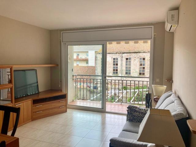 Piso En venta en Calella photo 0