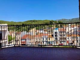 Piso En venta en Calella photo 0