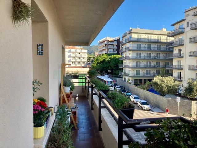 Piso En venta en Calella photo 0