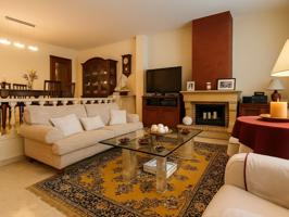Casa En venta en Pacs Del Penedès photo 0