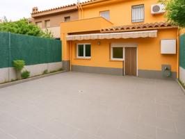 Casa En venta en Santa Margarida I Els Monjos photo 0