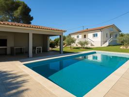 Casa En venta en Llorenç Del Penedès photo 0