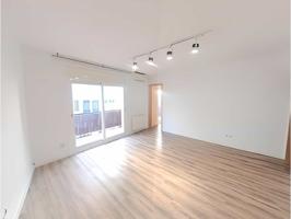 Piso En venta en Sant Sadurní D'Anoia photo 0