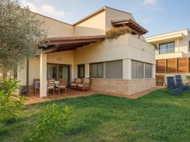 Casa En venta en Vilafranca Del Penedès photo 0