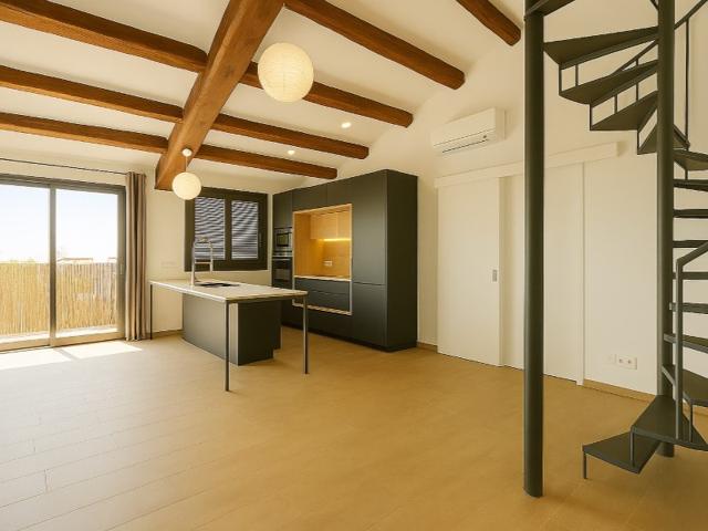 Dúplex En venta en Vilafranca Del Penedès photo 0