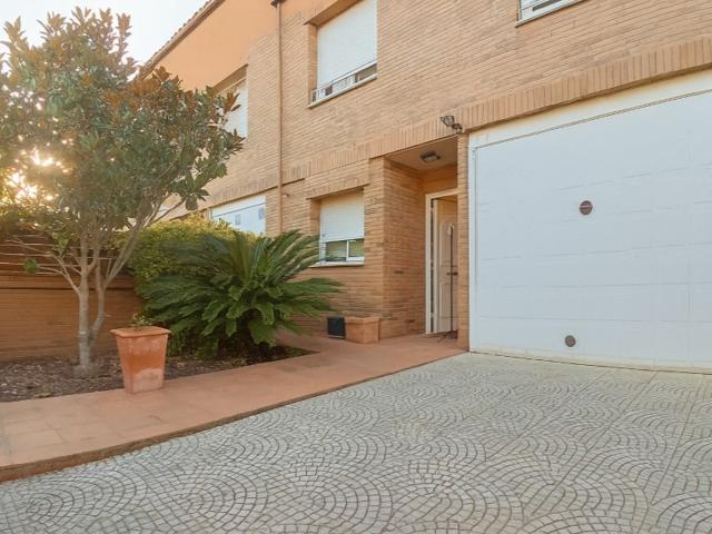 Casa En venta en La Granada photo 0