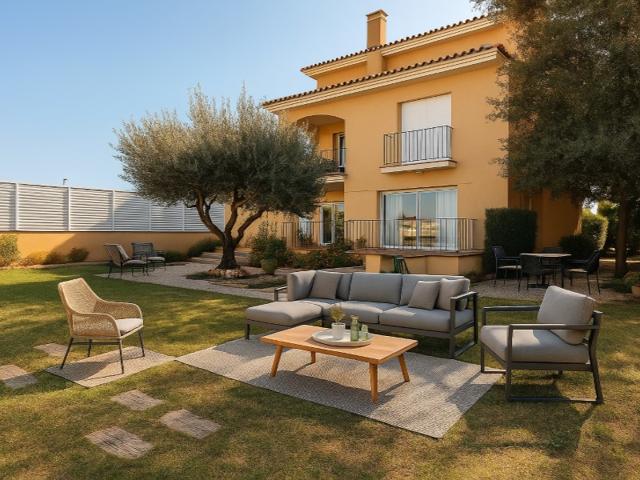 Casa En venta en Olèrdola photo 0