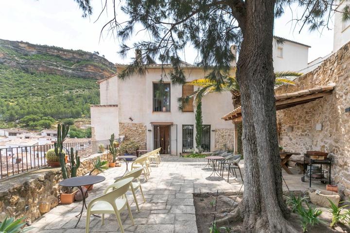 Local En venta en Valencia, Chulilla photo 0