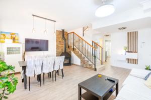 Unifamiliar Pareada En venta en Urbanizacion Calicanto, Godelleta photo 0