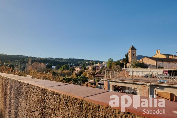 CASA DE 199 M2, PARA REFORMAR CON PATI DE 200 M2 photo 0