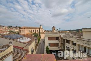 CASA REFORMADA EN EL CENTRO DE SENTMENAT photo 0