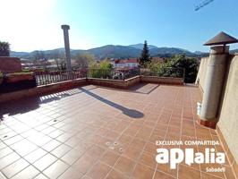 CASA EN VENTA EN CASTELLAR DEL VALLES photo 0
