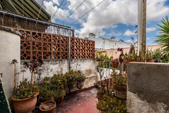CASA PARA REFORMAR EN EL CENTRO DE SABADELL photo 0