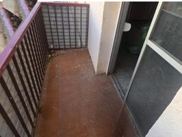 OPORTUNIDAD ÚNICA PARA REFORMAR A TU GUSTO, (ANTES 2 HABITACIONES) photo 0