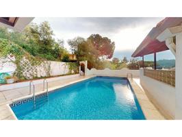 Piso En venta en Lloret De Mar photo 0