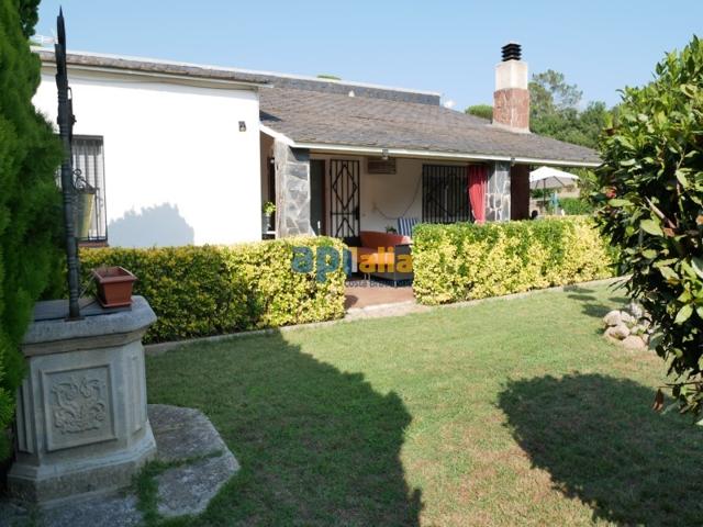 Piso En venta en Vidreres photo 0