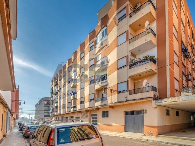 Piso En venta en L'Alcúdia photo 0