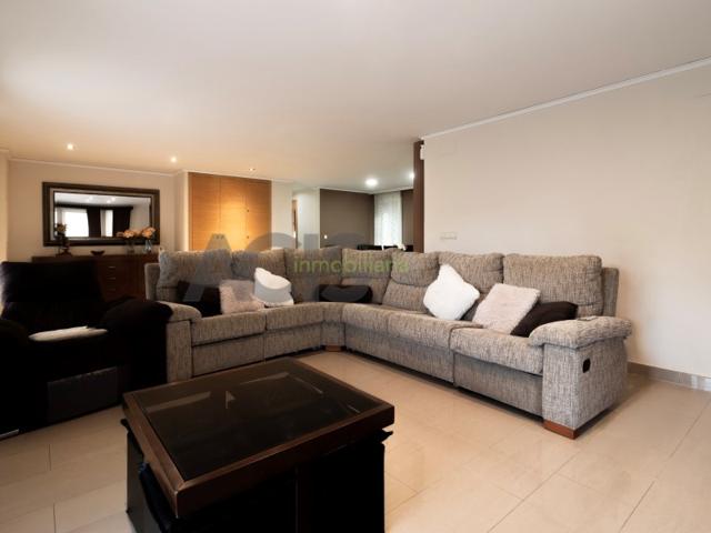 Piso En venta en San Cristóbal, Alberic photo 0