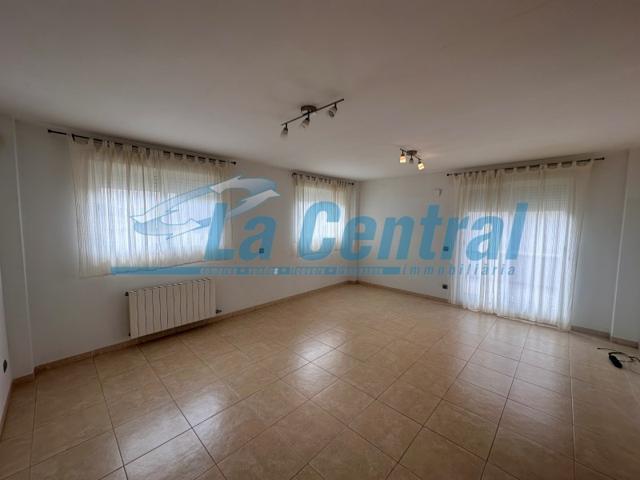 Casa En alquiler en La Sénia photo 0