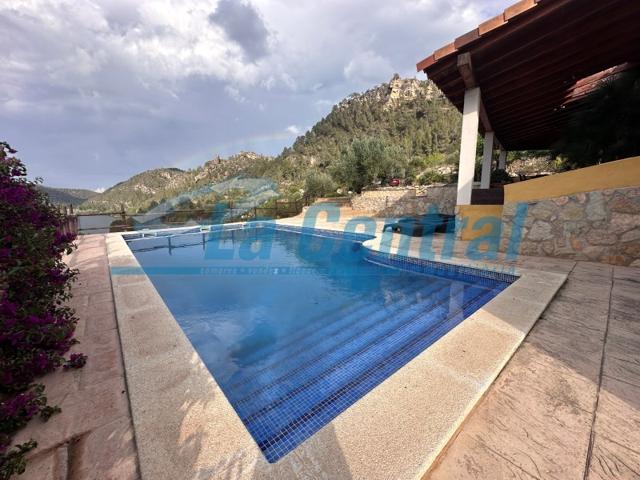 Casa En alquiler en Benifallet photo 0