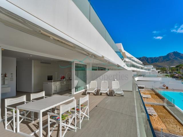 Piso En venta en La Caleta, Adeje photo 0