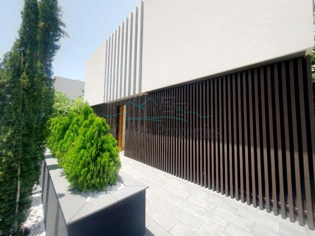 Villa En venta en Adeje photo 0