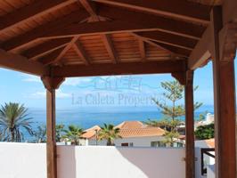 Villa En venta en Adeje photo 0