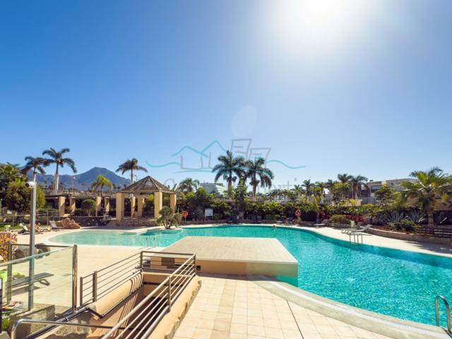 Piso En venta en Adeje photo 0