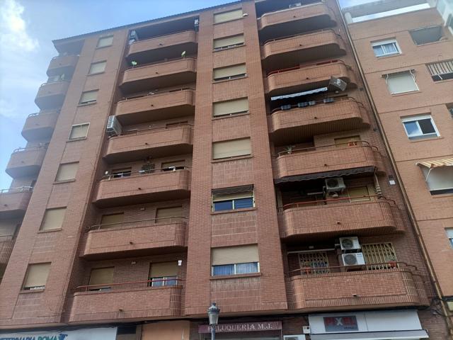 Piso En venta en Nou Moles photo 0