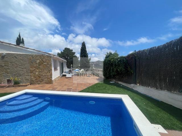 Casa En venta en Lloret De Mar photo 0