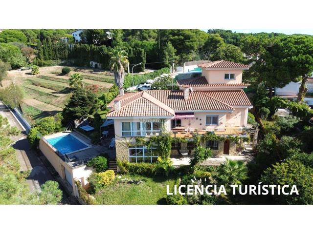 Casa En venta en Lloret De Mar photo 0