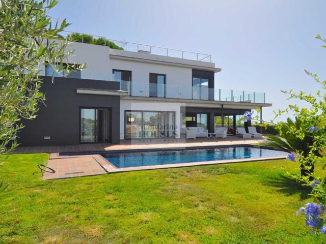 Casa En venta en Lloret De Mar photo 0