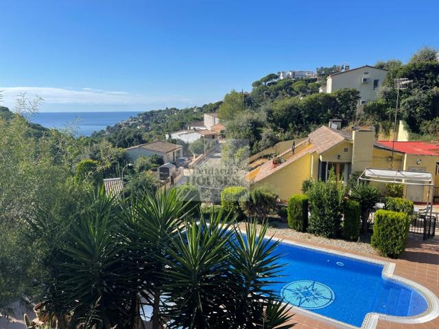 Casa En venta en Canyelles, Tossa De Mar photo 0