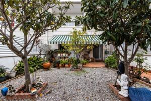 ¡Descubre tu nuevo hogar con patio y buhardilla en Can Feu! photo 0