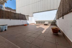 Piso 3 habitaciones y terraza de 36 m² photo 0