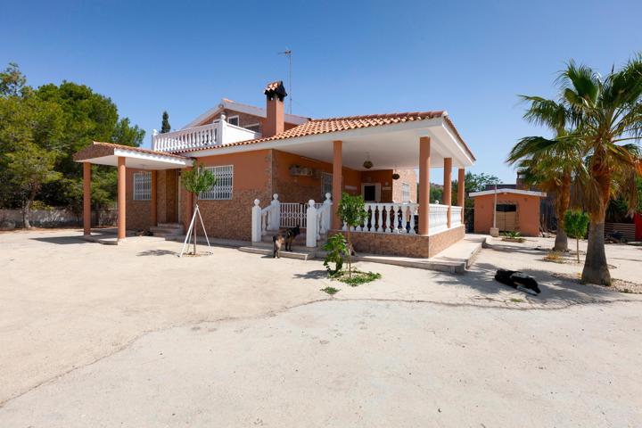 ¿Buscas chalet cerca de Alicante? photo 0