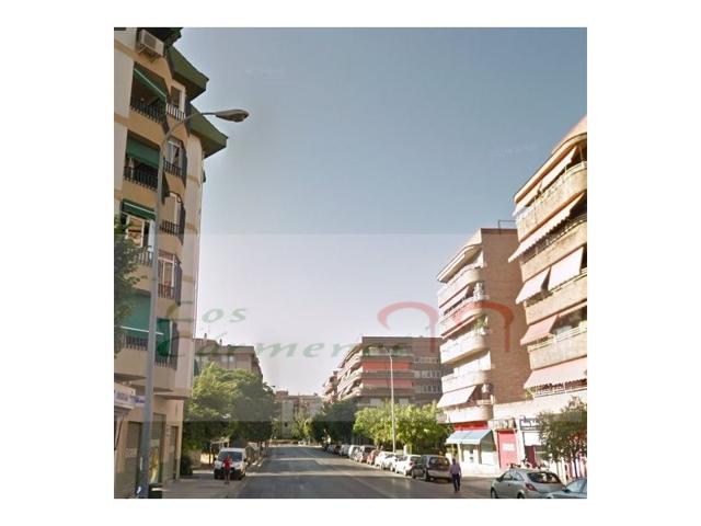 Parking En venta en Bobadilla, Granada photo 0
