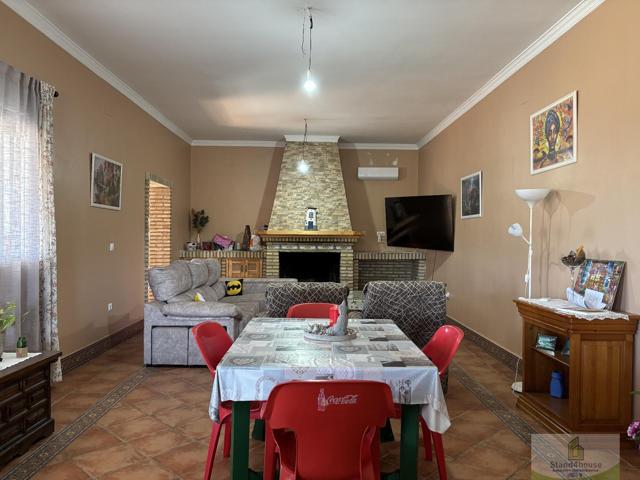 Terreno Urbanizable En venta en La Palma Del Condado, La Palma Del Condado photo 0