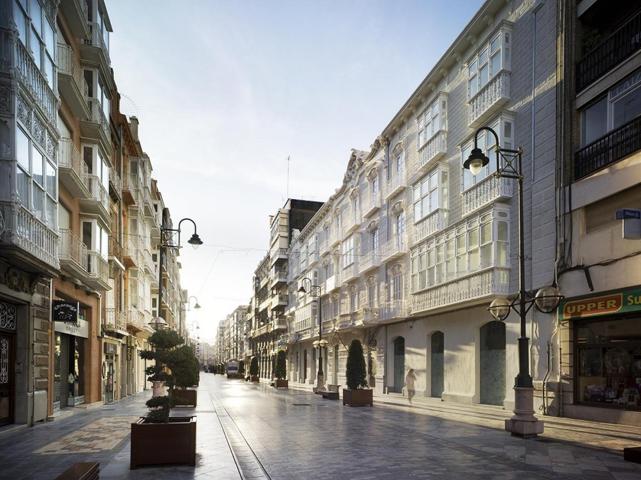 GRAN EDIFICIO EN PLENO CENTRO PARA REHABILITAR photo 0