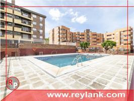 Piso En venta en Valdemoro photo 0