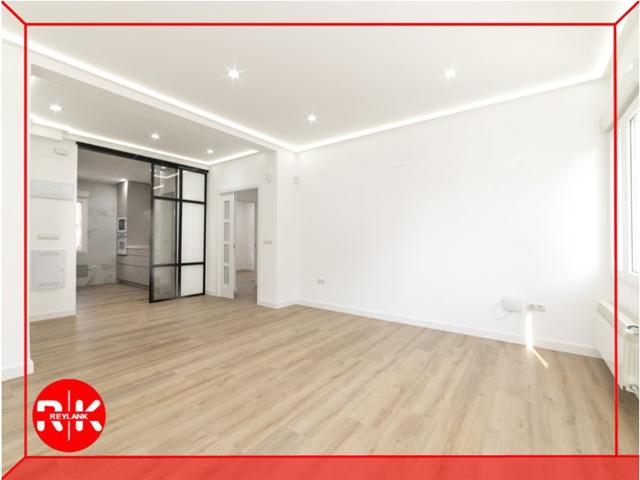 Piso En venta en Estrella, Madrid photo 0