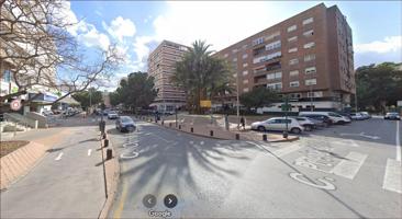 LOCAL JUNTO AL CORTE INGLÉS photo 0