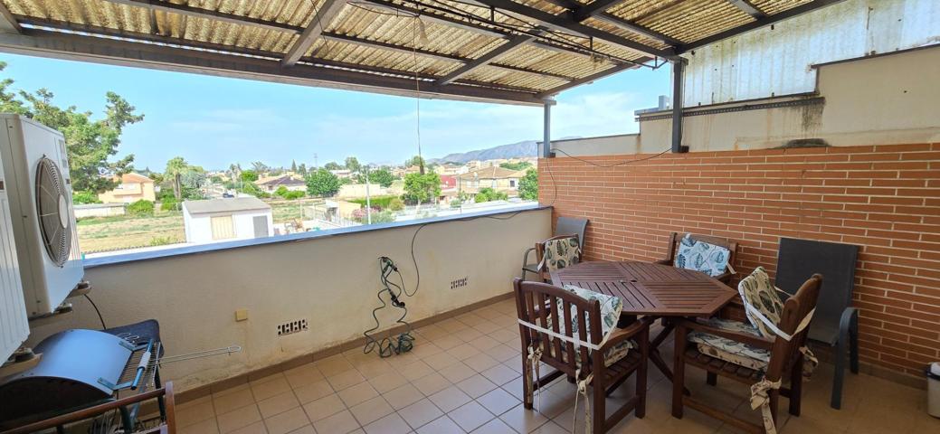 ¡Oportunidad ÚNICA en Puente Tocinos! Dúplex de Ensueño con 6 Habitaciones, Terraza y Garaje en Zona photo 0
