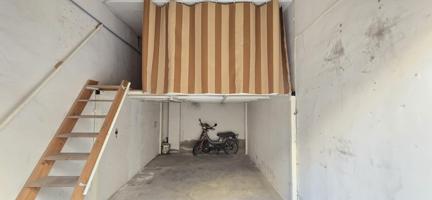 🚗 ¡OPORTUNIDAD ÚNICA! Bajo de 21 m² con altillo – Ideal como garaje, almacén o espacio multifunción photo 0